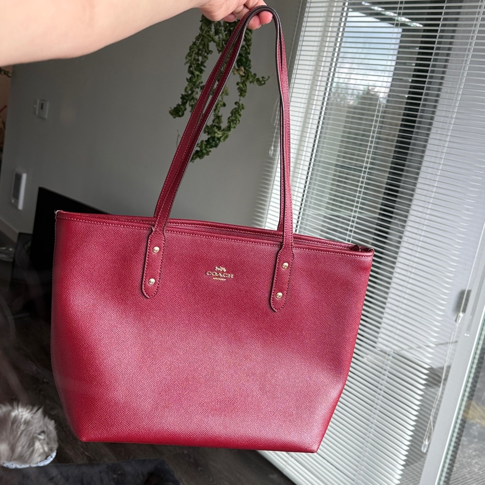 Coach Burgundy Leather Tote with Gold Hardware and matching Wallet